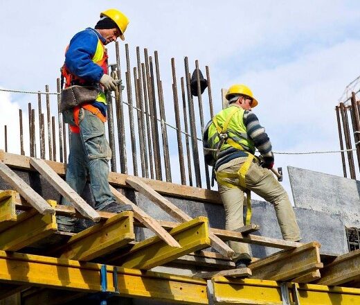 El paro en Canarias cae en 10.488 personas en mayo y se sitúa en 166.064 desempleados