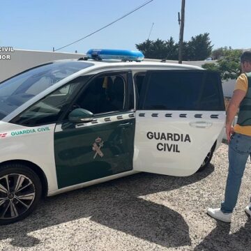 La Guardia Civil detiene a una persona por ocasionar unas lesiones muy graves en un ojo con una botella rota en Lanzarote