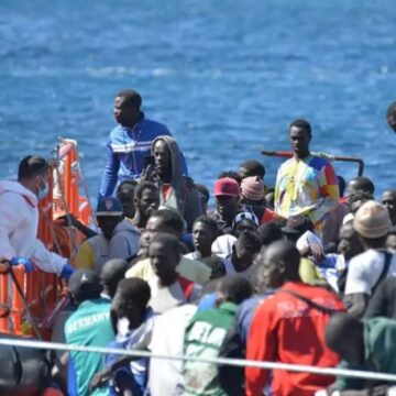 Clavijo busca “ayuda internacional” para afrontar la emergencia de los menores no acompañados