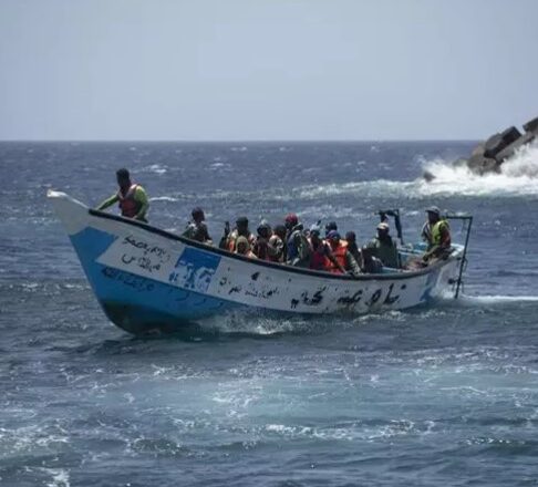 El Gobierno exige al Estado que cumpla con sus obligaciones ante la crisis migratoria que vive Canarias